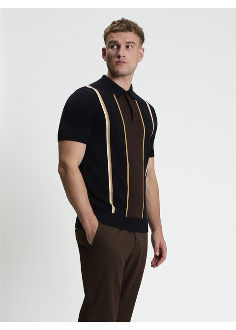 Ben Sherman Mod Stripe Gebreide Polo Zwart – voorkant gedragen