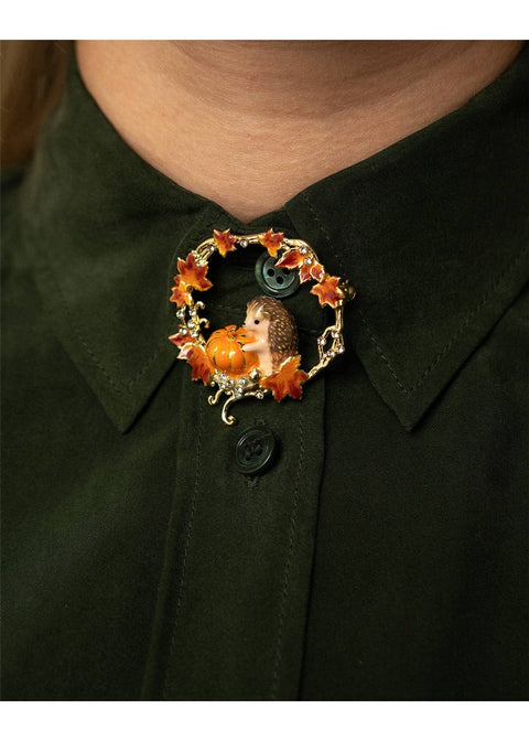 Bill Skinner Pumpkin Hedgehog Broche