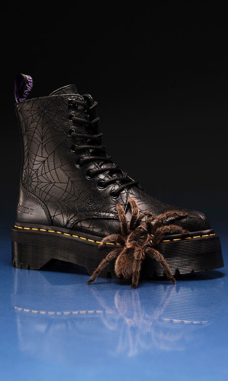 ♥ Dr. Martens x Wednesday ♥